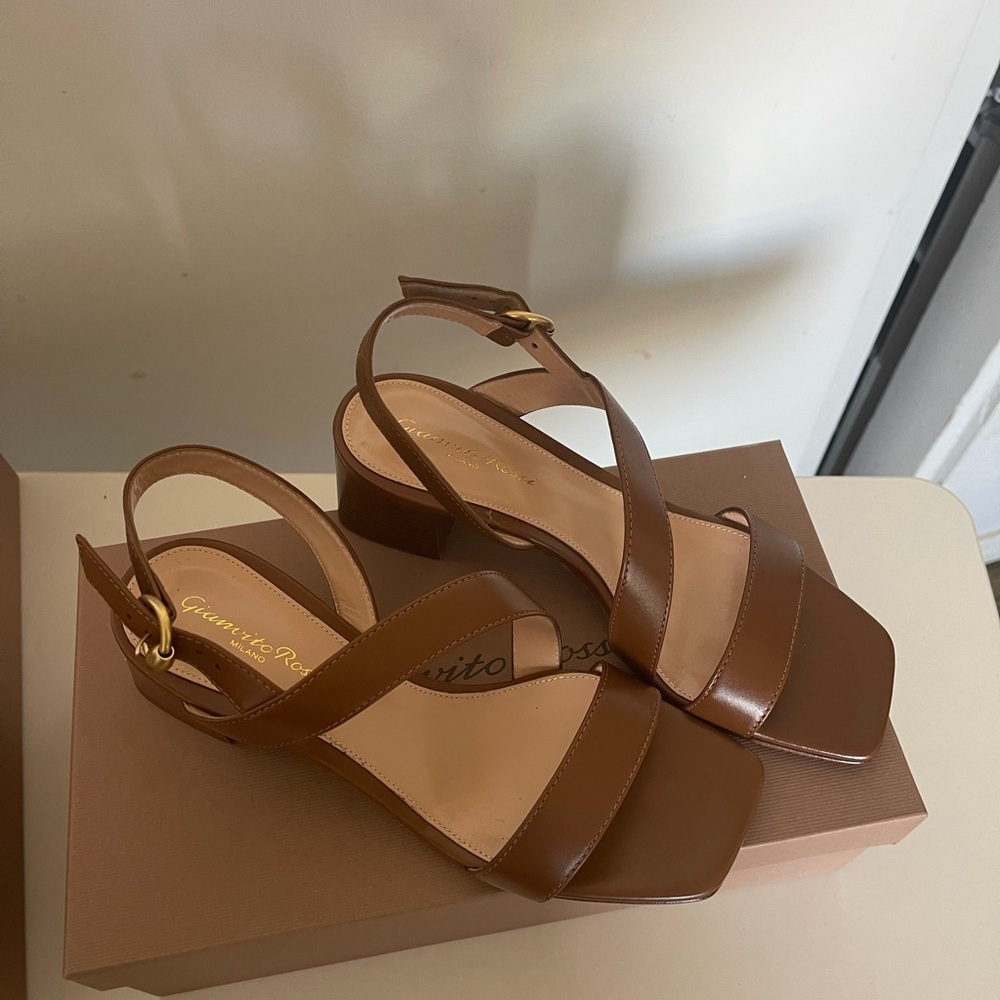 Gianvito Rossi Brown Minimalist Sandals